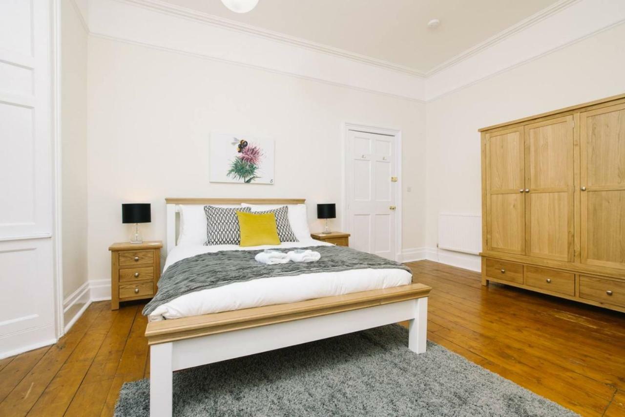 Joivy Great Location! Heart Of City Centre 3Bed Apartment Edinburgh Ngoại thất bức ảnh