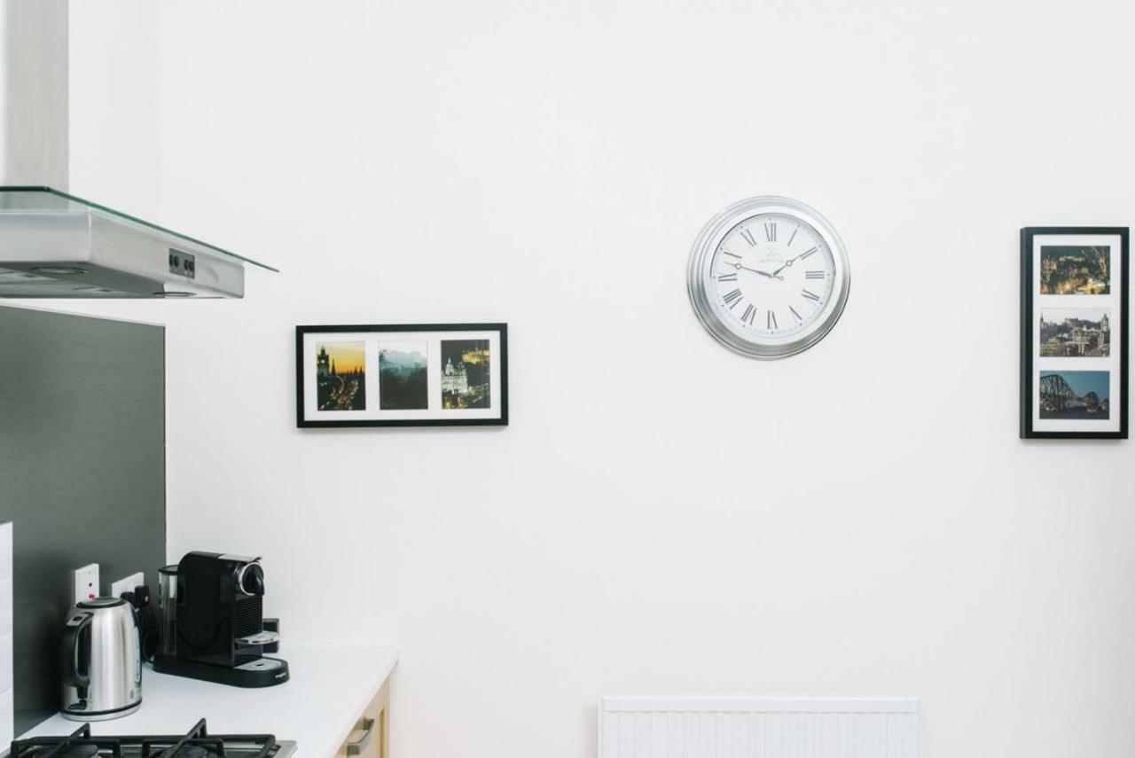 Joivy Great Location! Heart Of City Centre 3Bed Apartment Edinburgh Ngoại thất bức ảnh