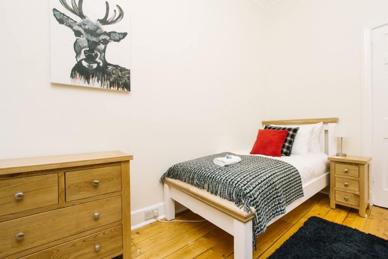 Joivy Great Location! Heart Of City Centre 3Bed Apartment Edinburgh Ngoại thất bức ảnh