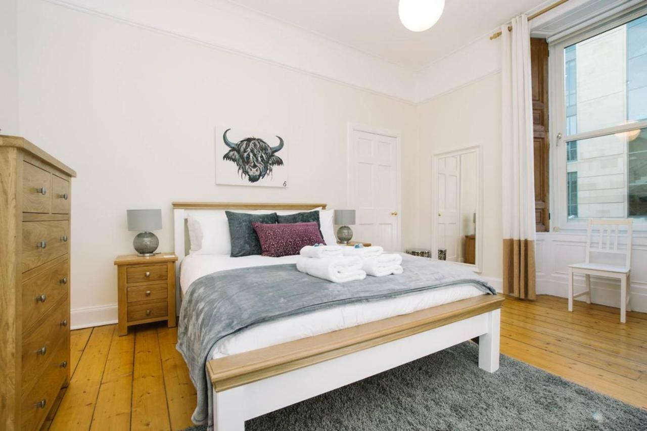 Joivy Great Location! Heart Of City Centre 3Bed Apartment Edinburgh Ngoại thất bức ảnh